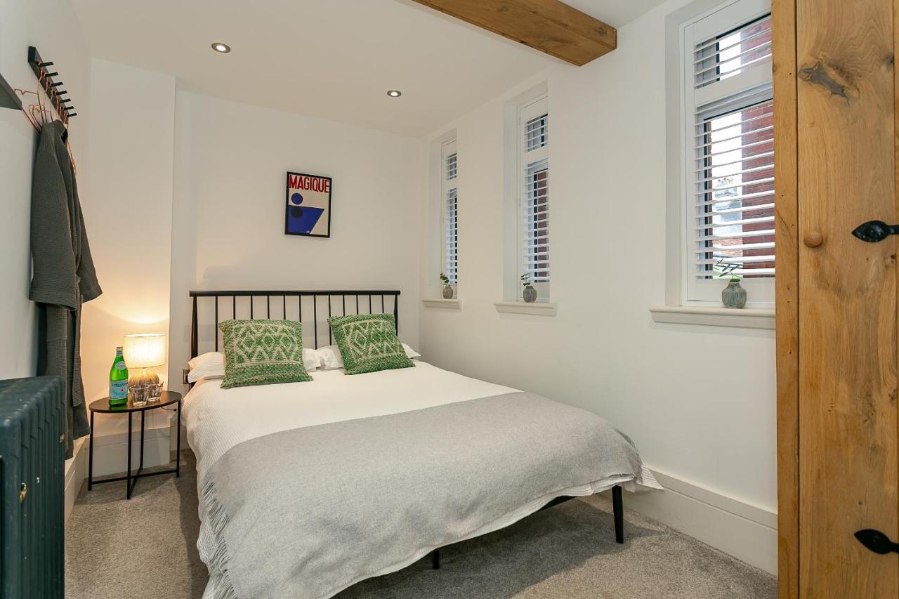 The Old School House Apartment Harrogate Exterior photo